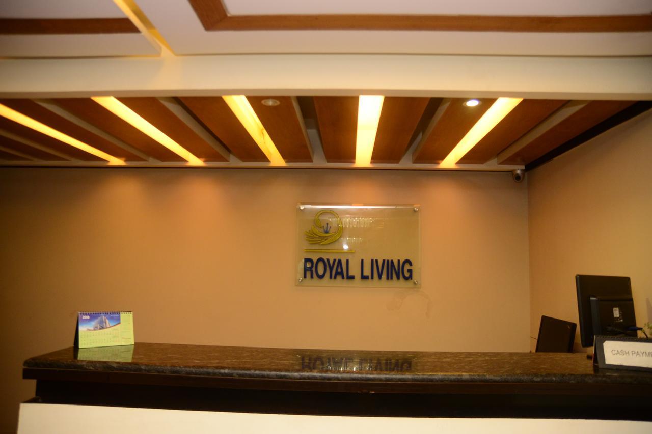 Royal Living Hotel & Suites Chittagong Bagian luar foto